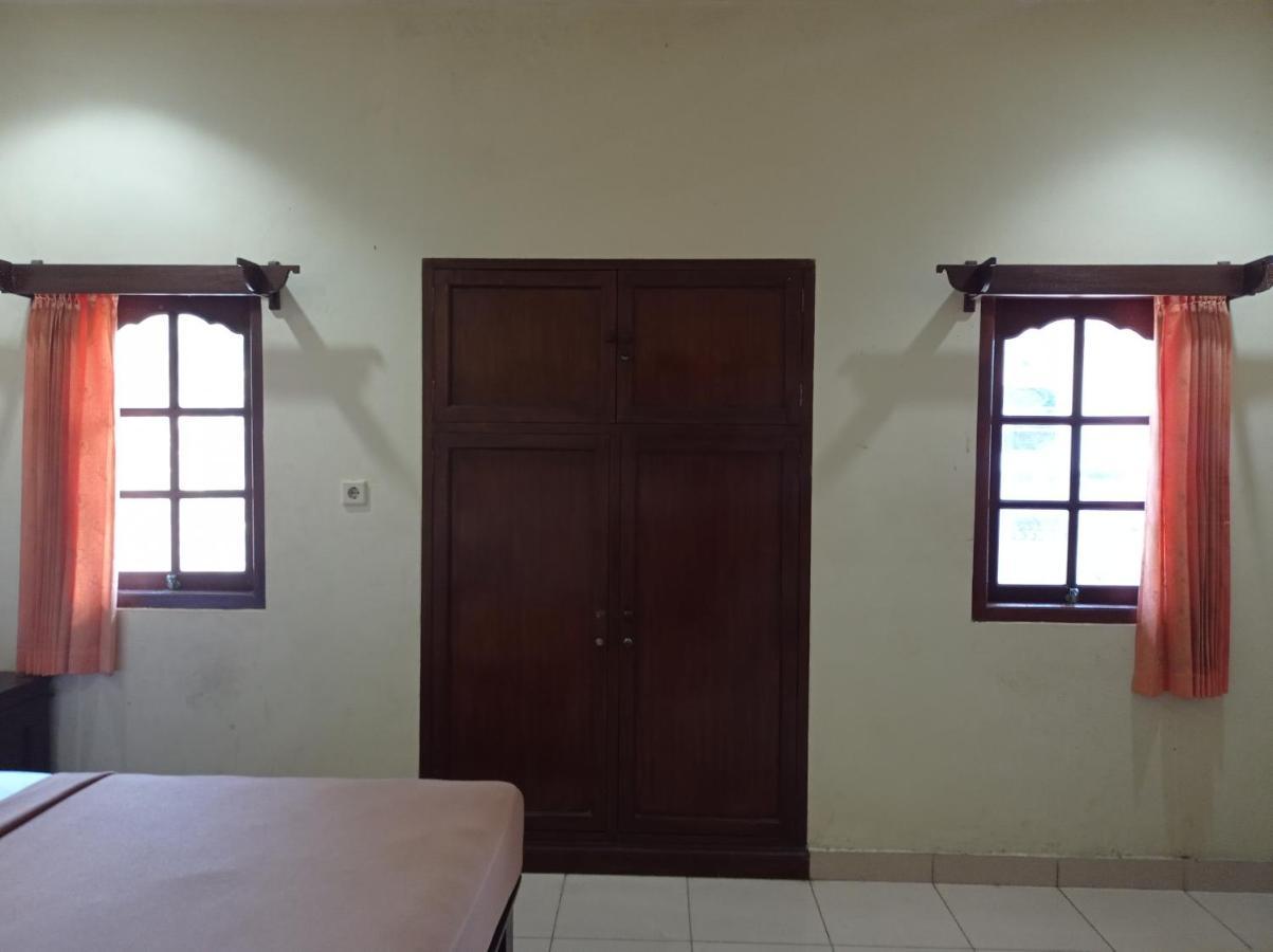 Hotel Mawar Sari Mitra Reddoorz Payangan Luaran gambar